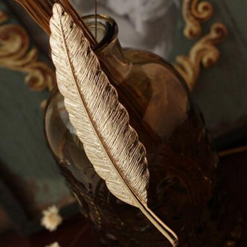 Metallic gold Feather Brooch for men