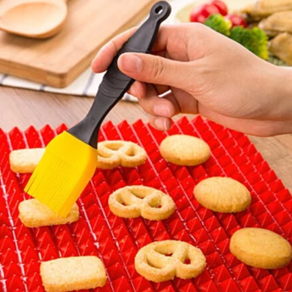 Non-Stick Silicone Pyramid Cooking Mat