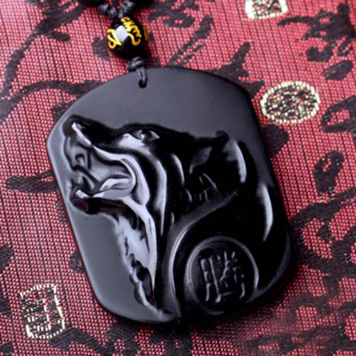 New Obsidian Carving Wolf Head Amulet Pendant Necklace Blessing Lucky Men Necklaces Jewelry Gifts